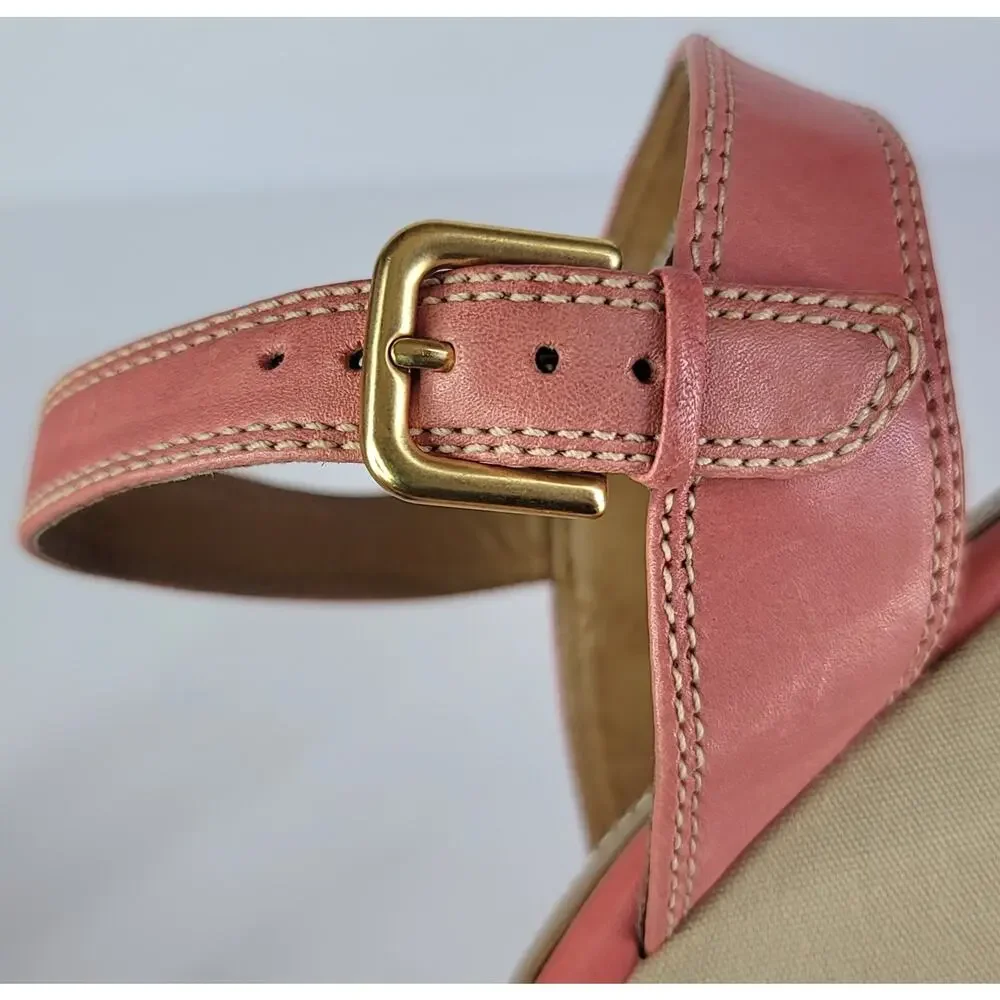 CLARKS Coral-Pink Zia Wedges Sandals with Gold Tone Buckle Women's Size 9M